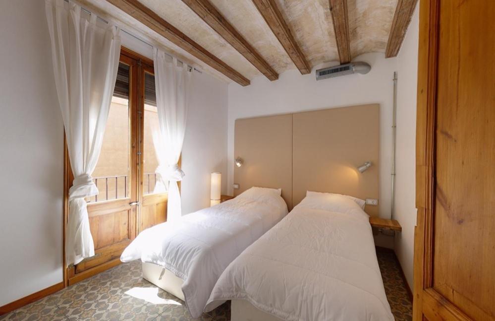 Visit-Bcn Cosmopolitan Apartments Barcelona Room photo
