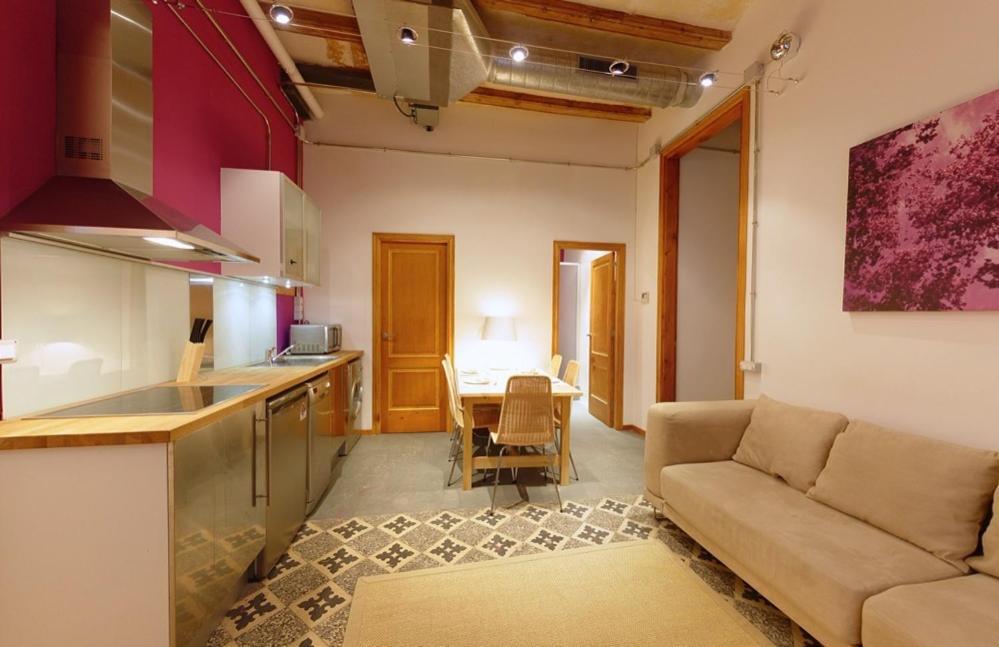 Visit-Bcn Cosmopolitan Apartments Barcelona Room photo